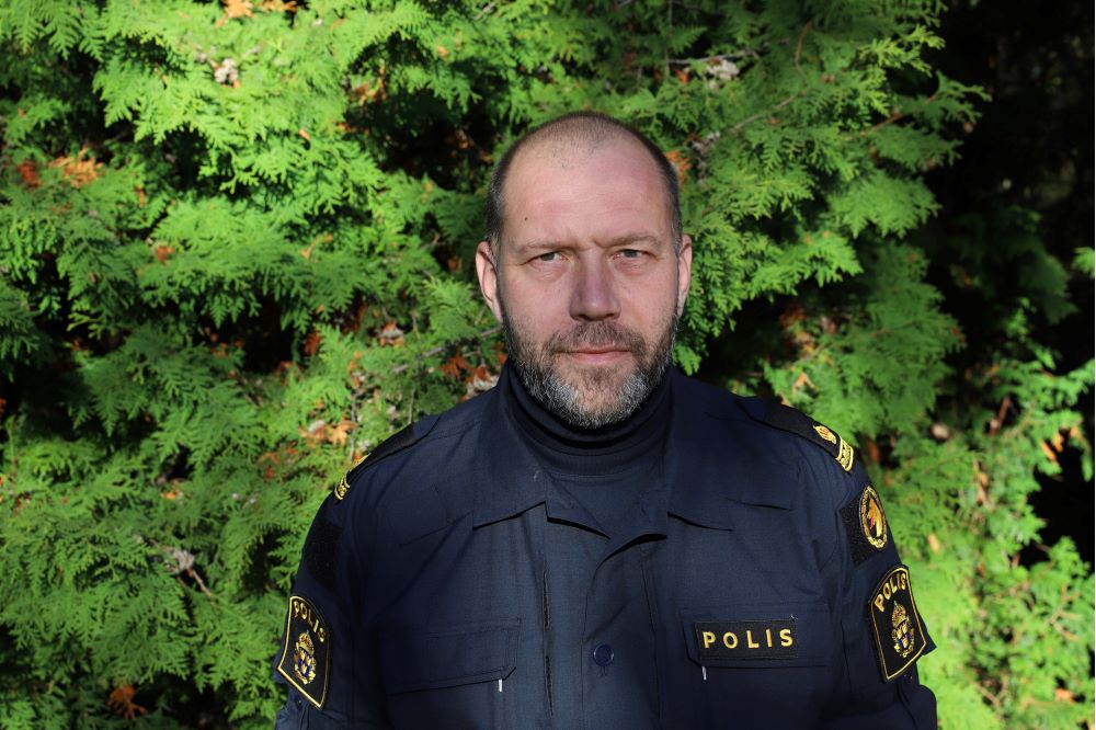 Johan Petersson, nationellt ansvarig inom polisen för anskaffning av polishundar. Foto.