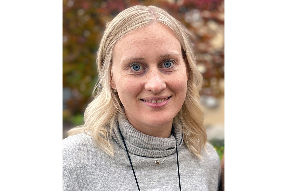 Madeleine Forsberg, digital områdespolis. Foto.