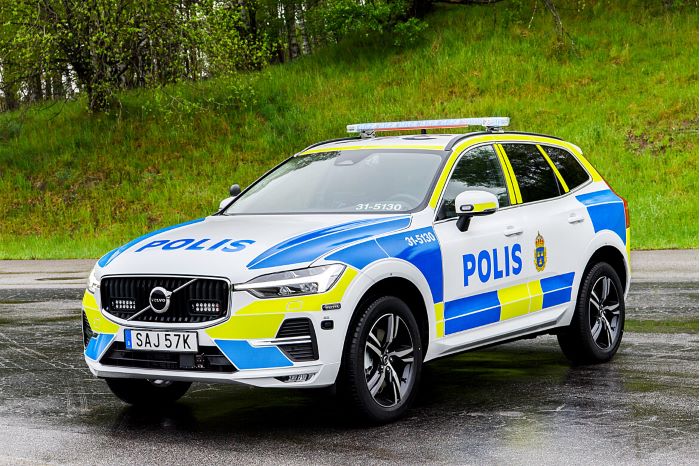 Nya polisbilen Volvo Crossover XC 60 AWD. Foto.